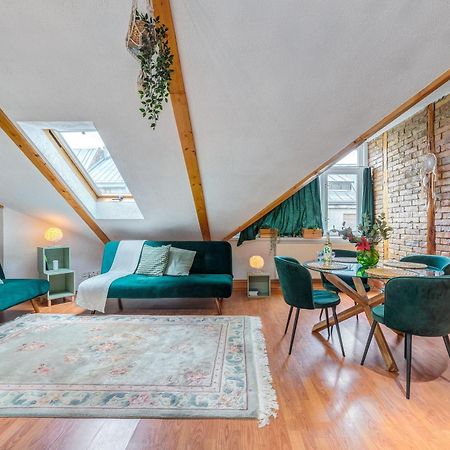 Acme Apartments Будапеща Екстериор снимка