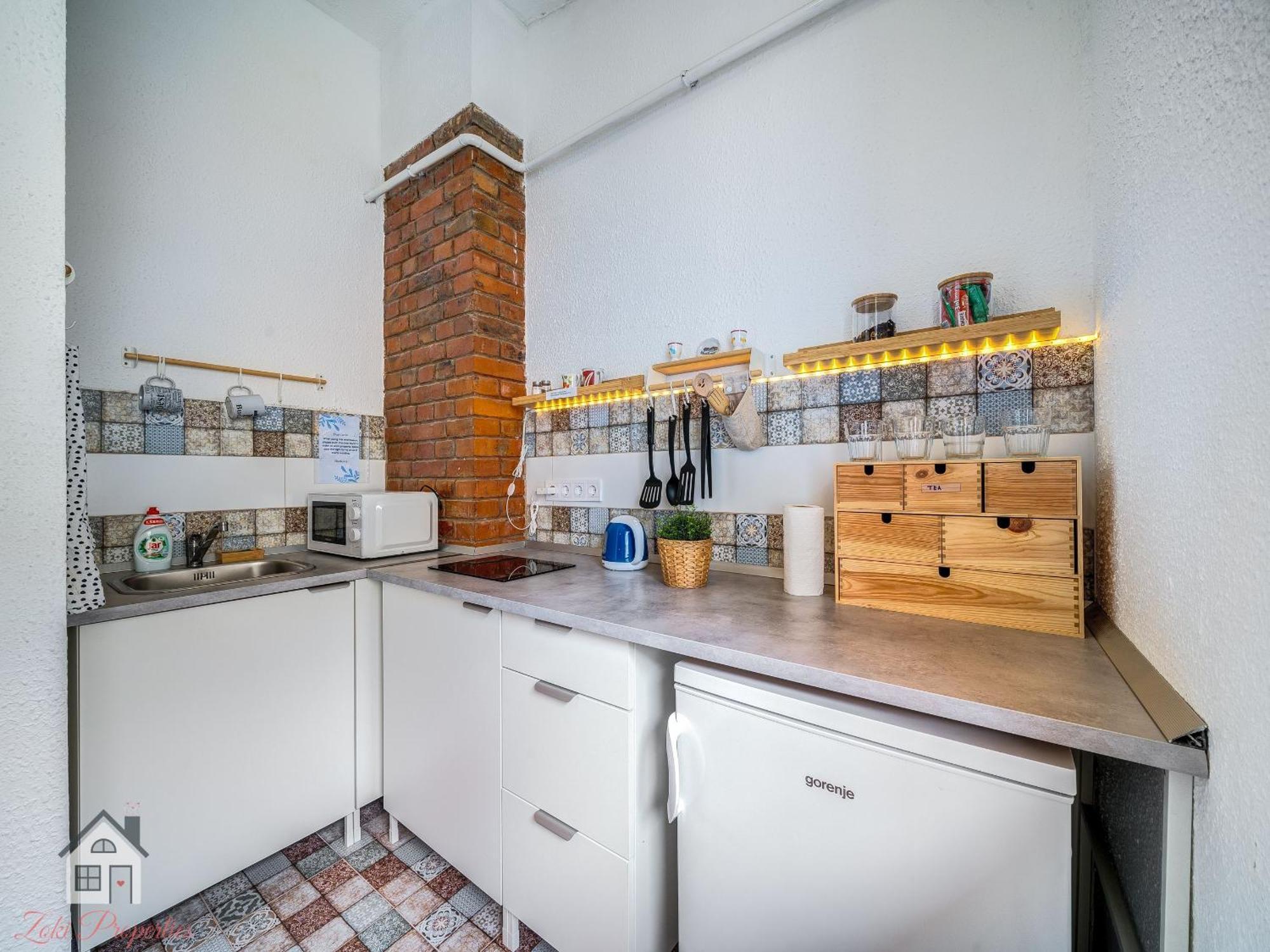 Acme Apartments Будапеща Екстериор снимка
