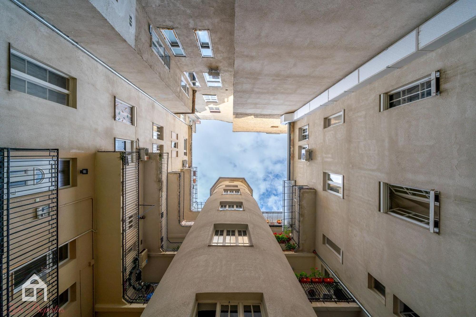 Acme Apartments Будапеща Екстериор снимка